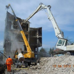 Demolizione edile - L'Aquila: Pettina (Via Basile) 1